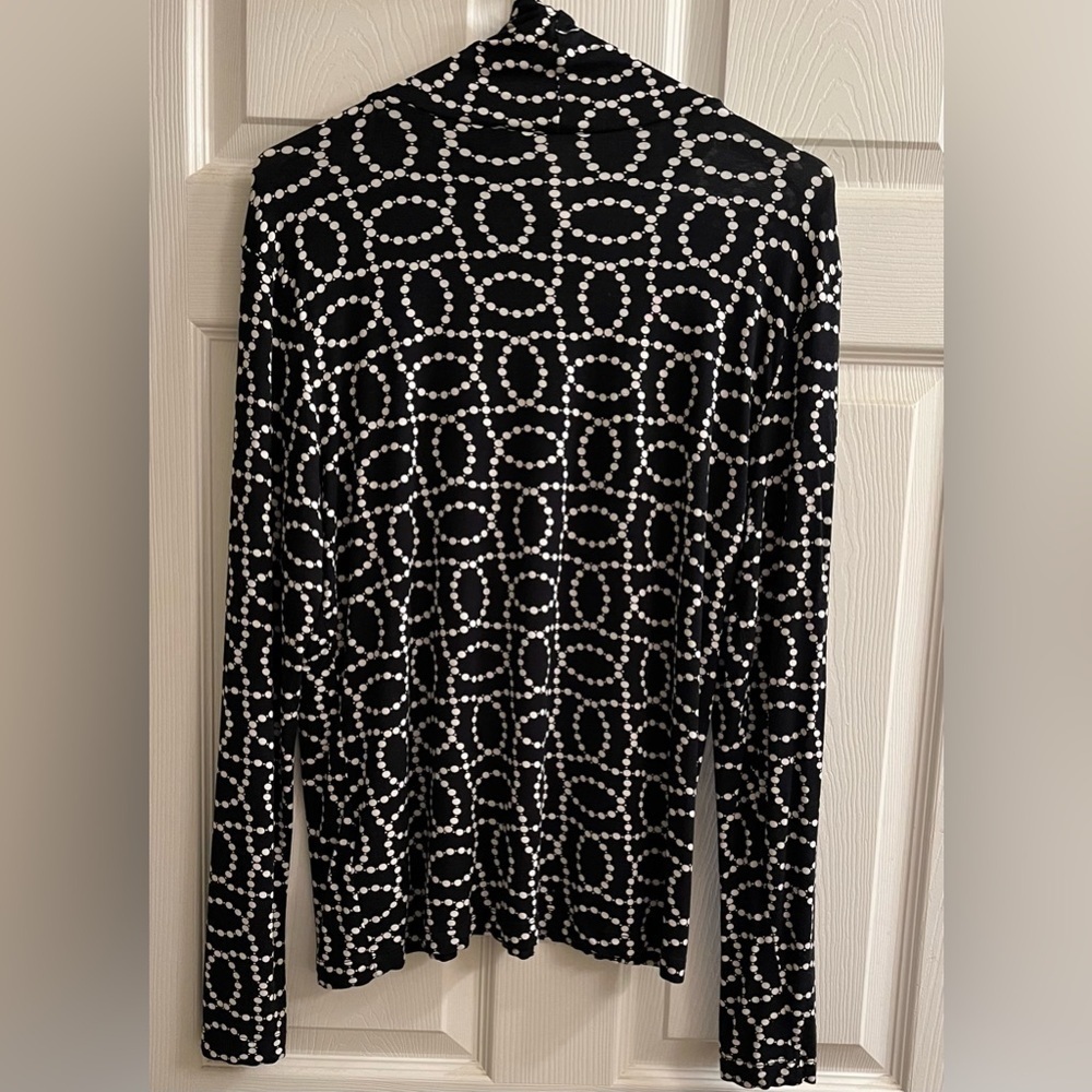 H&M~GEO TURTLENECK~XL - Picture 2 of 9